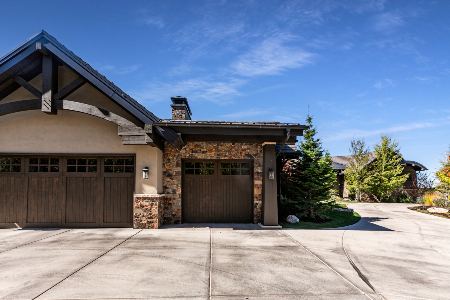DIMPLE DELL | SANDY Custom Home