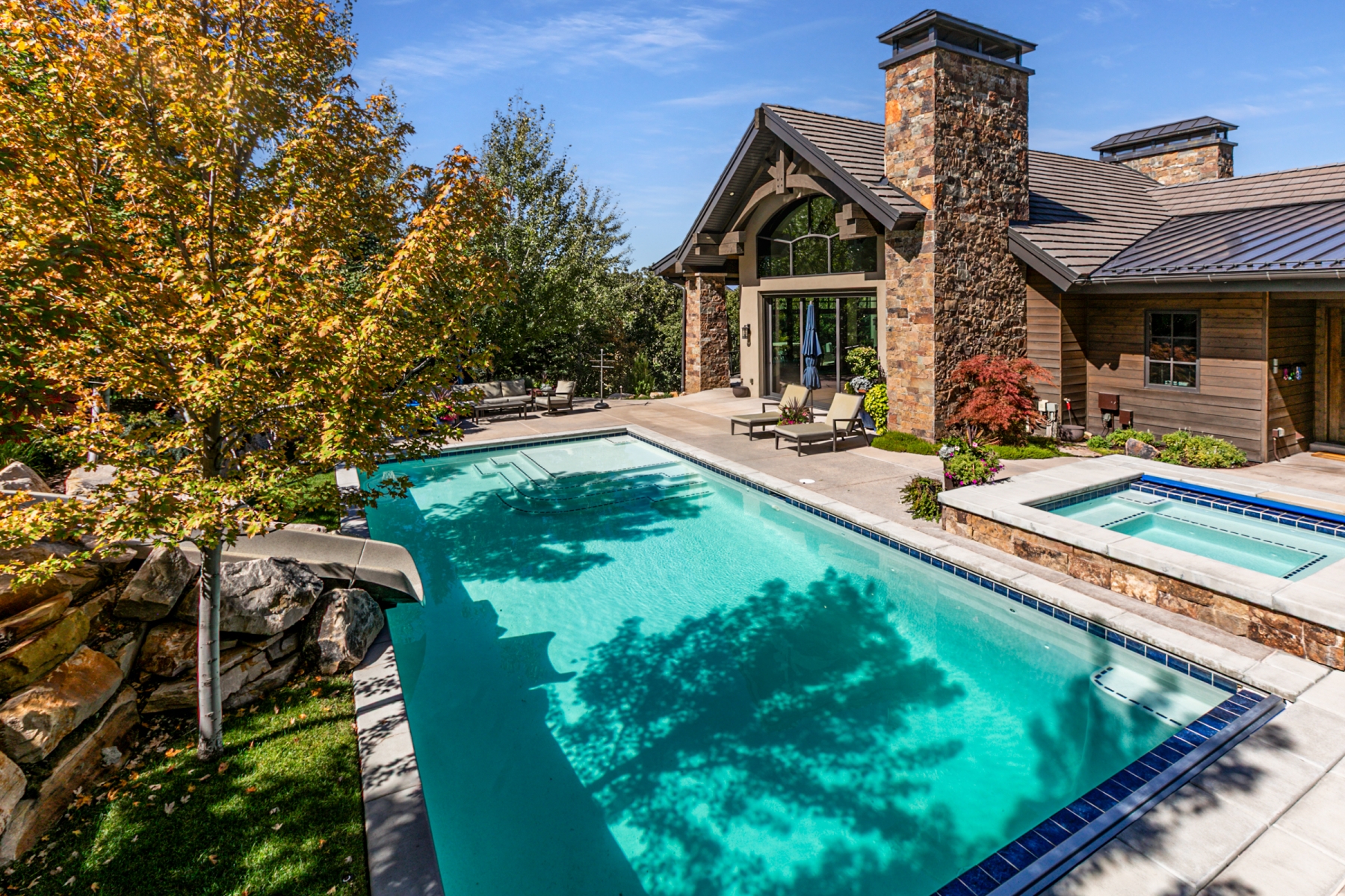 DIMPLE DELL | SANDY Custom Home